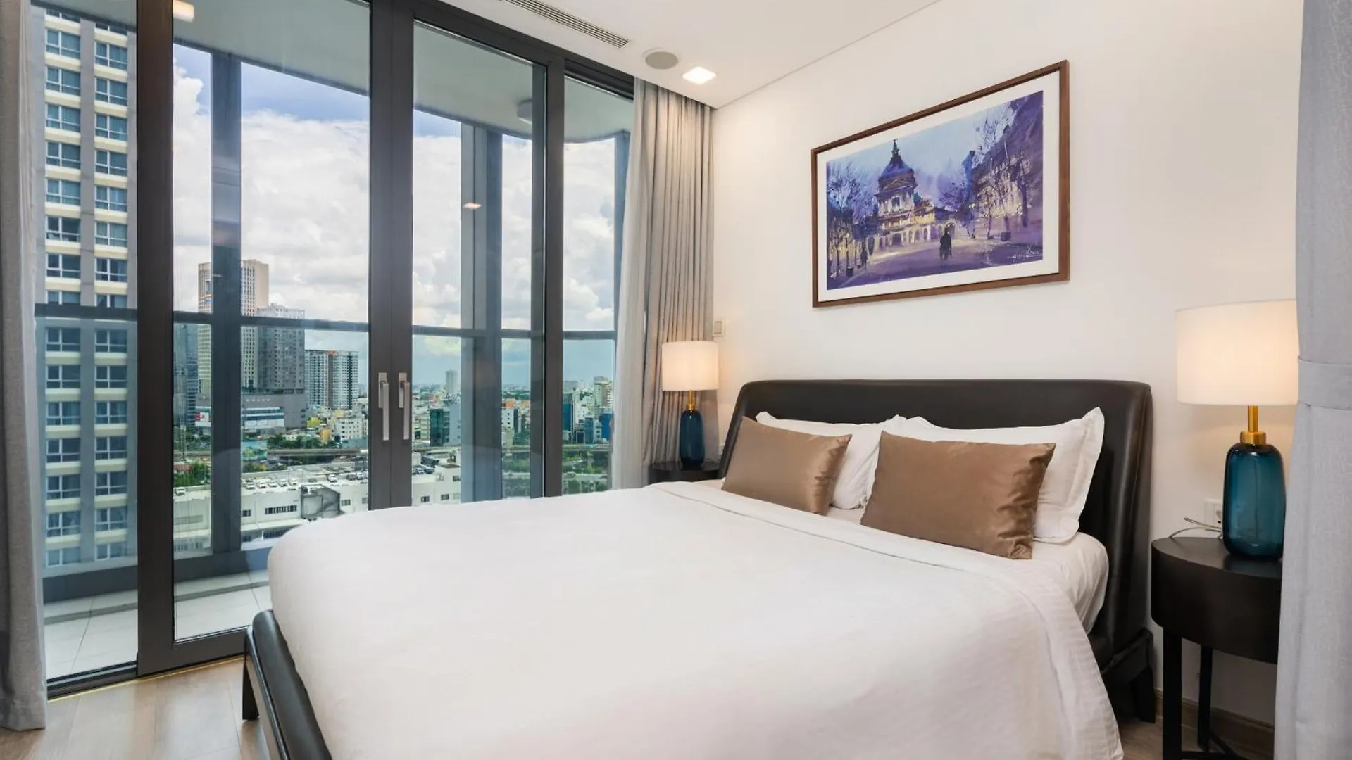 Vera Saigon Apartments - Luxury Landmark 81 ホーチミン市 ベトナム