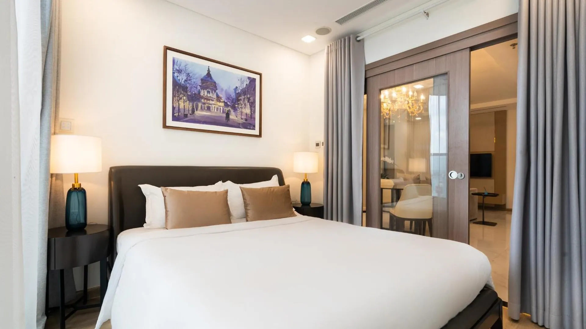 Vera Saigon Apartments - Luxury Landmark 81 ホーチミン市